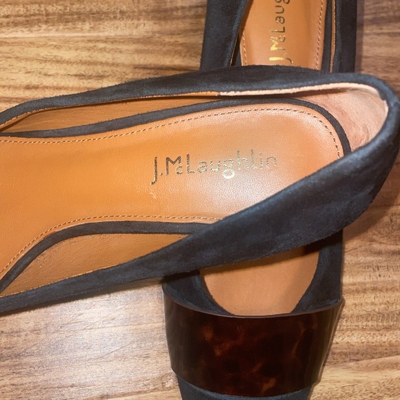 J McLaughlin womens 8 Heel Black Suede Leather Brown Tortoise Shell Detail 1.5" - Picture 7 of 8